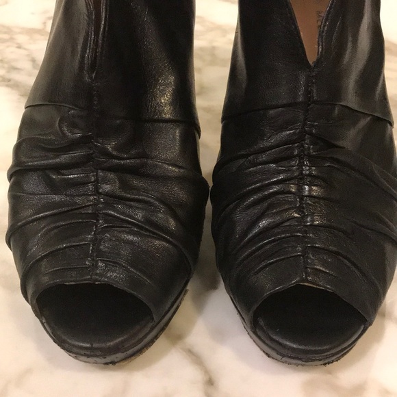 Antonio Melanie Peep Toe Booties - Picture 3 of 8